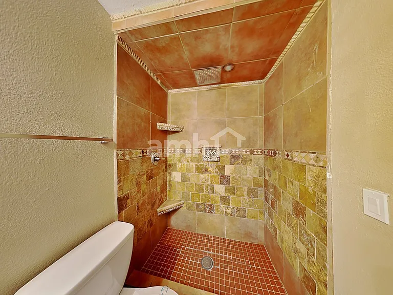 6449 S Iberia Ave — Photo 14