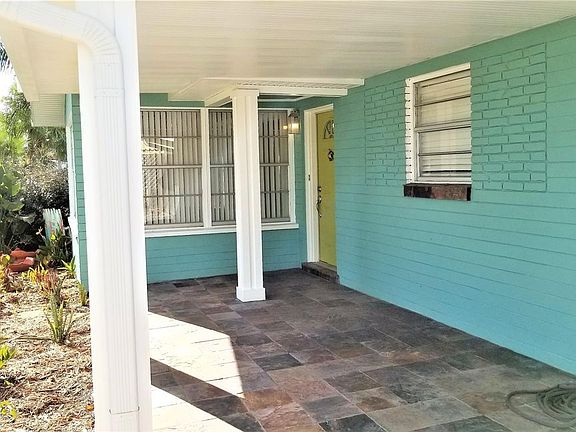 3rd image of 1239 Riverbreeze Blvd