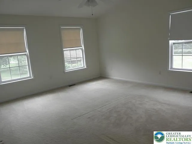 4160 Ross Rd — Photo 16