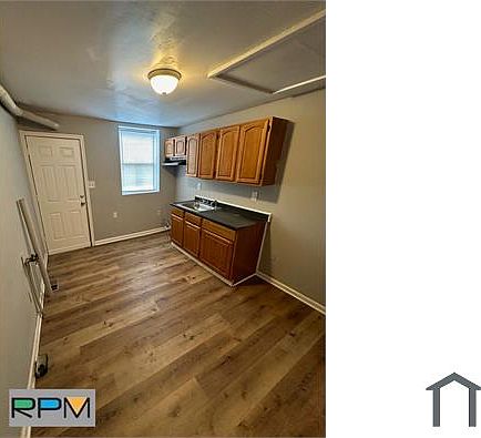 4th image of 2501 McElderry St