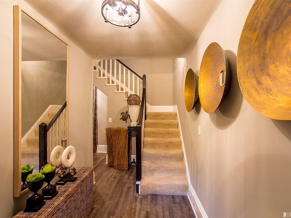 1st image of 2700 Scott St #Penthouse