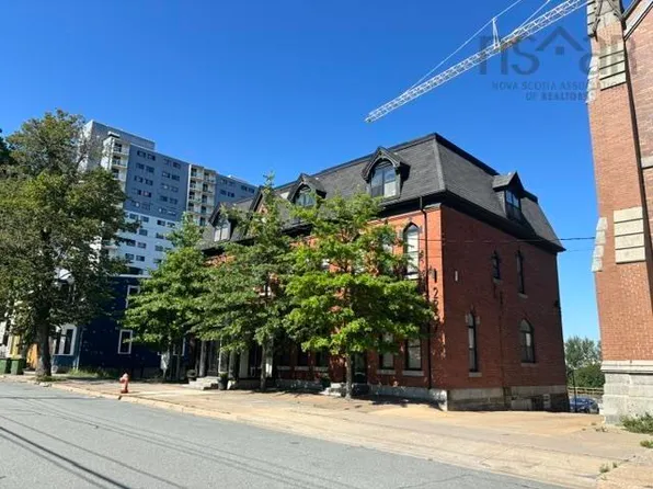 2267 Brunswick St, Halifax, NS B3K 2Y9