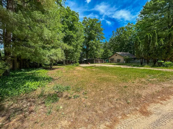 5358 Morrow Rd, Gladwin, MI 48624