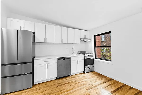 Rented by REAL New York | media 15