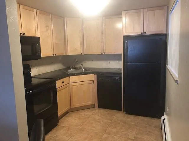 1 bed, 585 sqft, $1,100 — Photo 2