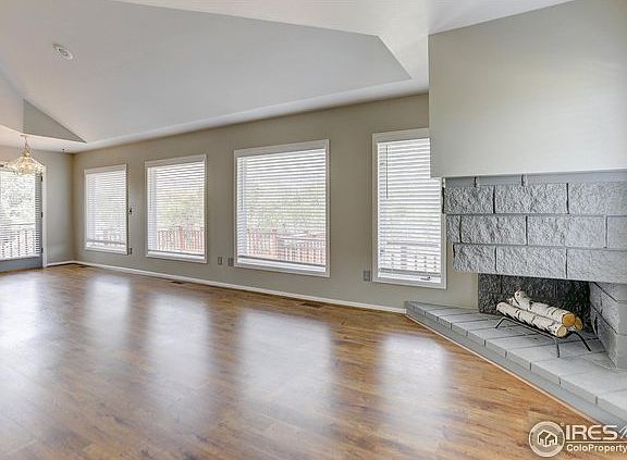 Great Room with Fireplace