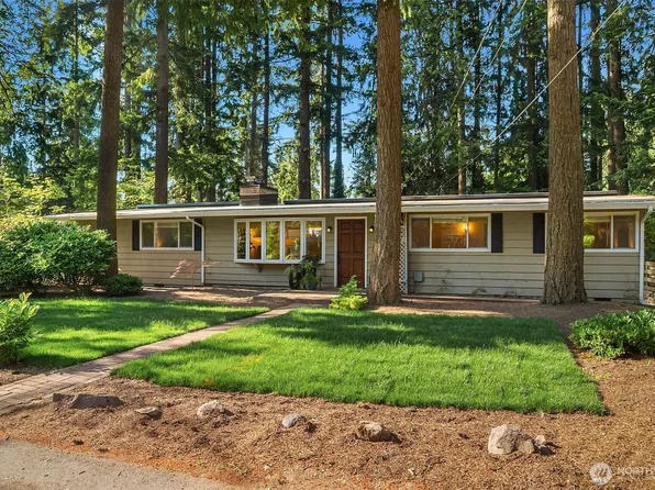 12210 NE 64th Street, Kirkland, WA 98033