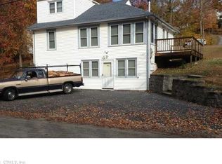 166 Giants Neck Rd, Niantic, CT 06357