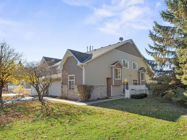 17914 Cobblestone Way, Eden Prairie, MN 55347