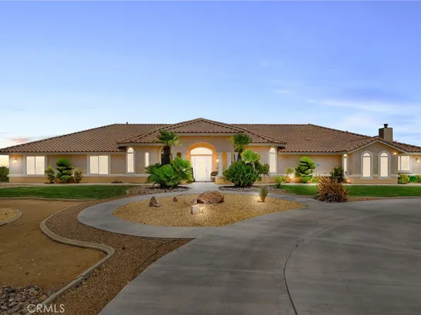 8289 Alta Mesa Rd, Oak Hills, CA 92344