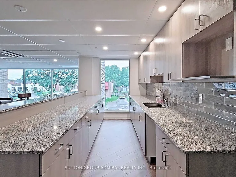 1 Falaise Rd #105 — Photo 25
