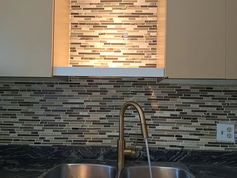 2038 Prospect St — Photo 3