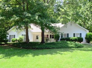 2823 Braemore Pl, Powder Springs, GA 30127