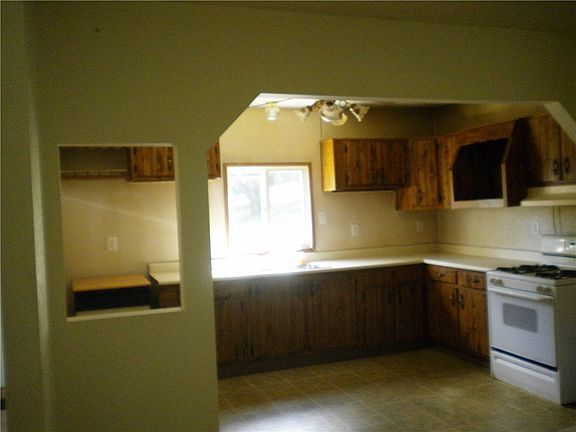 3rd image of 1429 Grant Ave