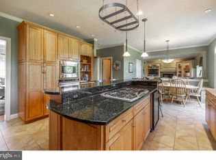 687 Militia Hill Dr, West Chester, PA 19382