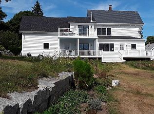 5 Summer St, Vinalhaven, ME 04863