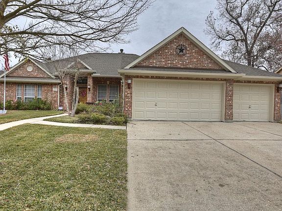4th image of 19610 Suncove Ln