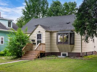 1514 7th St N, Fargo, ND 58102