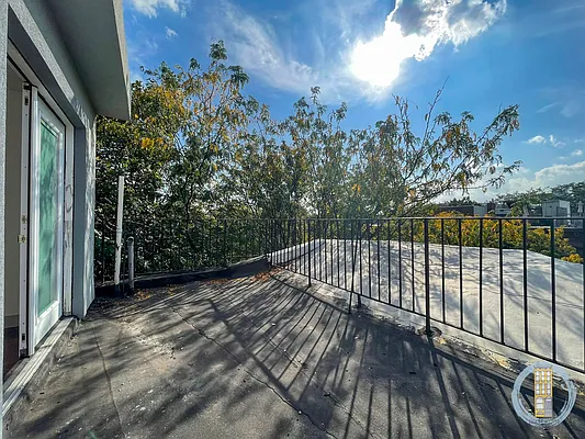 Rented by Brooklyn Rentals NYC | media 25