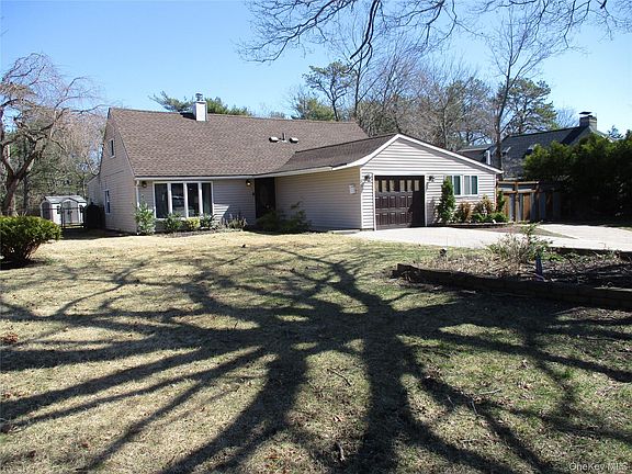 2nd image of 39 Split Cedar Drive