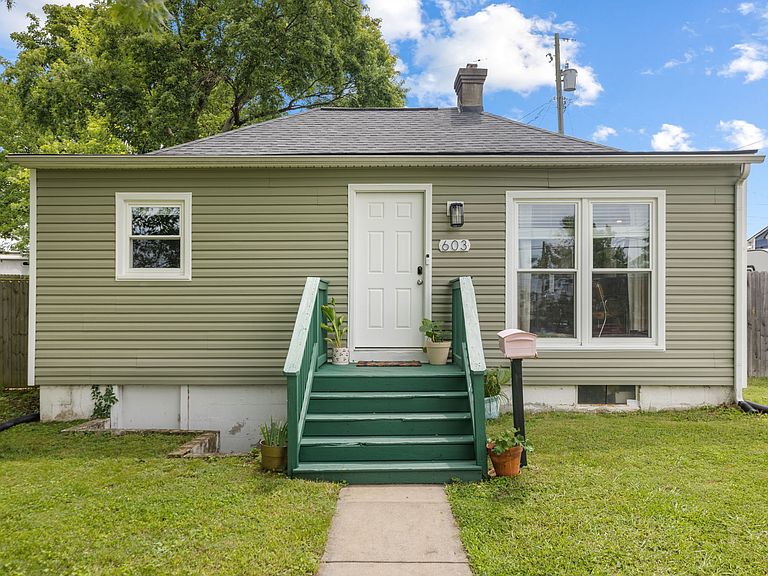 Listing photo 2