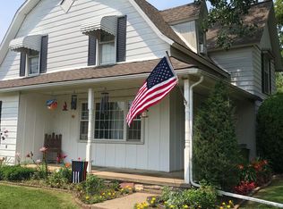 109 Gray Rd, Lapeer, MI 48446