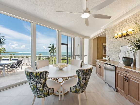 2nd image of 5000 Royal Marco Way Unit 332