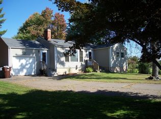 9 Shaker Rd, Enfield, CT 06082