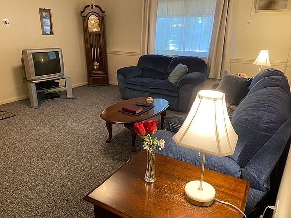 4th image of 440 North Ave APT 99