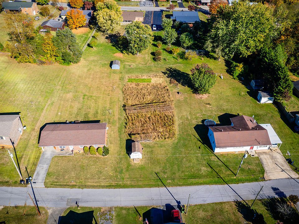 206 Carolyn Ave, Church Hill, TN 37642 MLS 9959303 Zillow