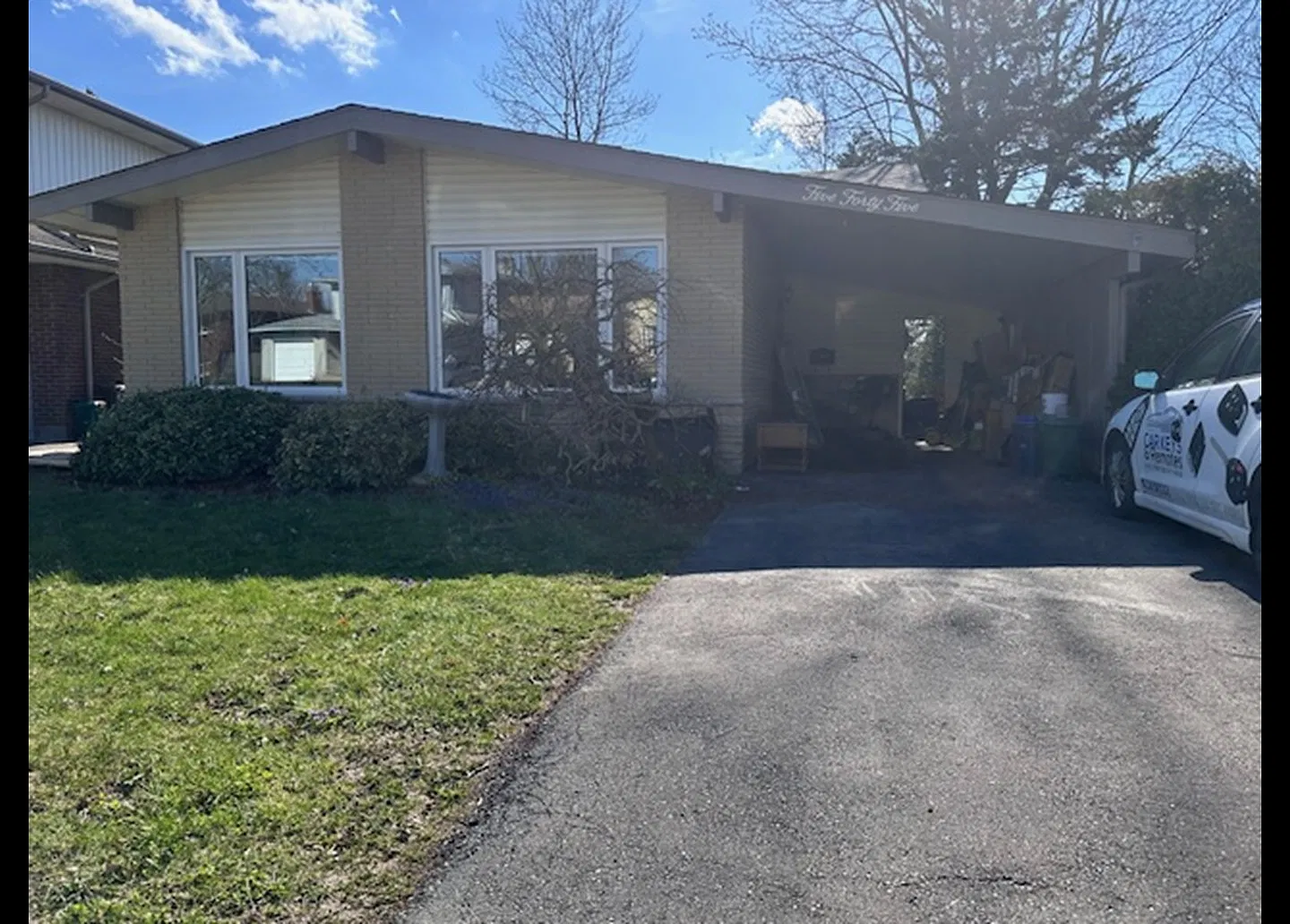 545 Havelock Drive Waterloo — Photo 1