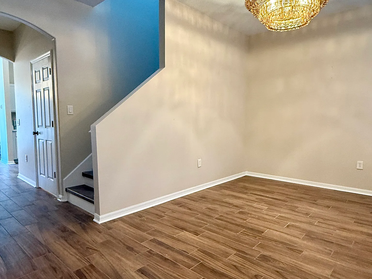 4 bed, 2126 sqft, $3,600 — Photo 4