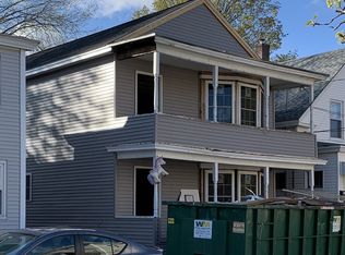 1 1/2 Chestnut St, Rochester, NH 03867