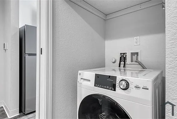 304 S Maryland Pkwy #4 — Photo 7