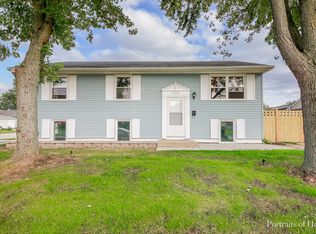 435 Berkshire Ave, Romeoville, IL 60446