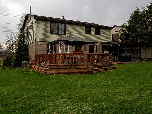 2nd image of 254 Hillcrest Dr