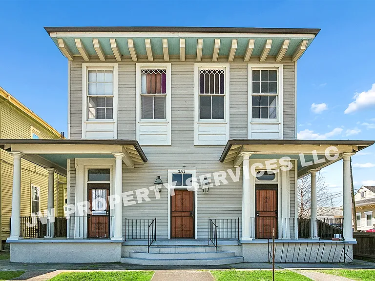 2332 Ursulines Ave — Photo 1