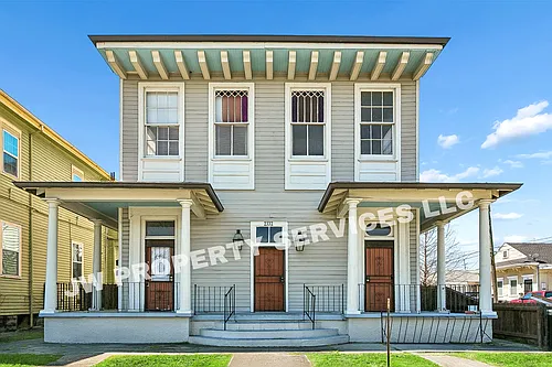 2332 Ursulines Ave Photo 1