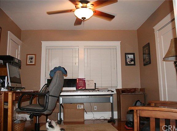 4th image of 409 E Granada Ct