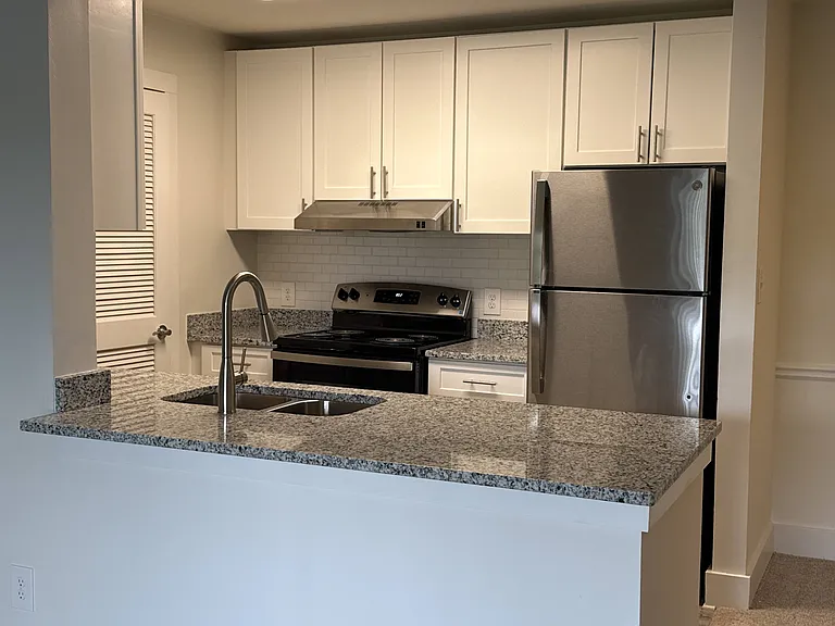 Wesley Place Apartments at Lawrenceville — Photo 129