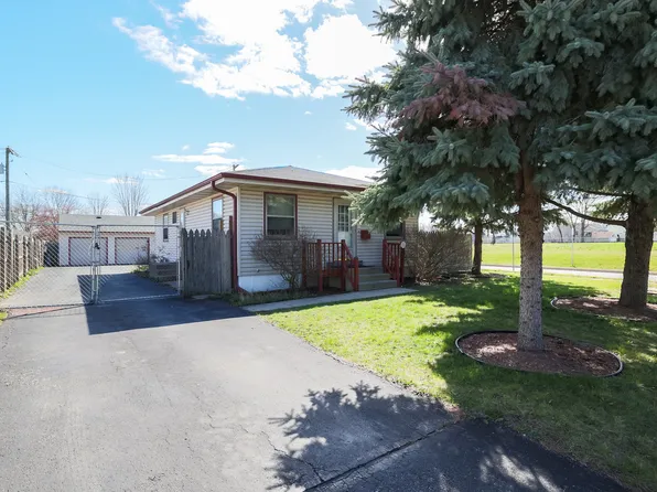 246 W Pomeroy St, West Chicago, IL 60185