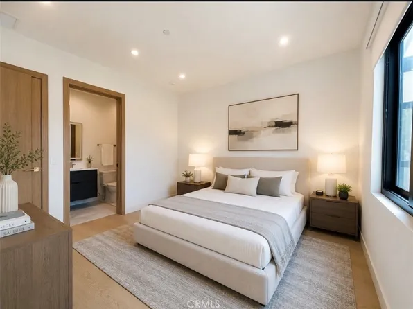 18225 Sugarman St, Tarzana, CA 91356