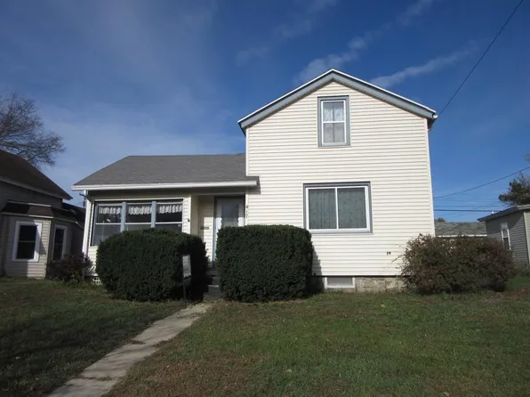 417 East Cook Street, Portage, WI 53901