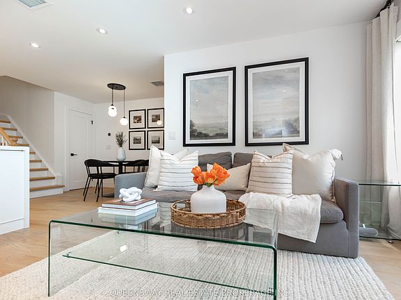 2nd image of 232 Saint George St #19