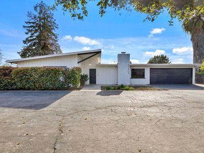 5272 N Fruit Ave, Fresno, CA, 93711