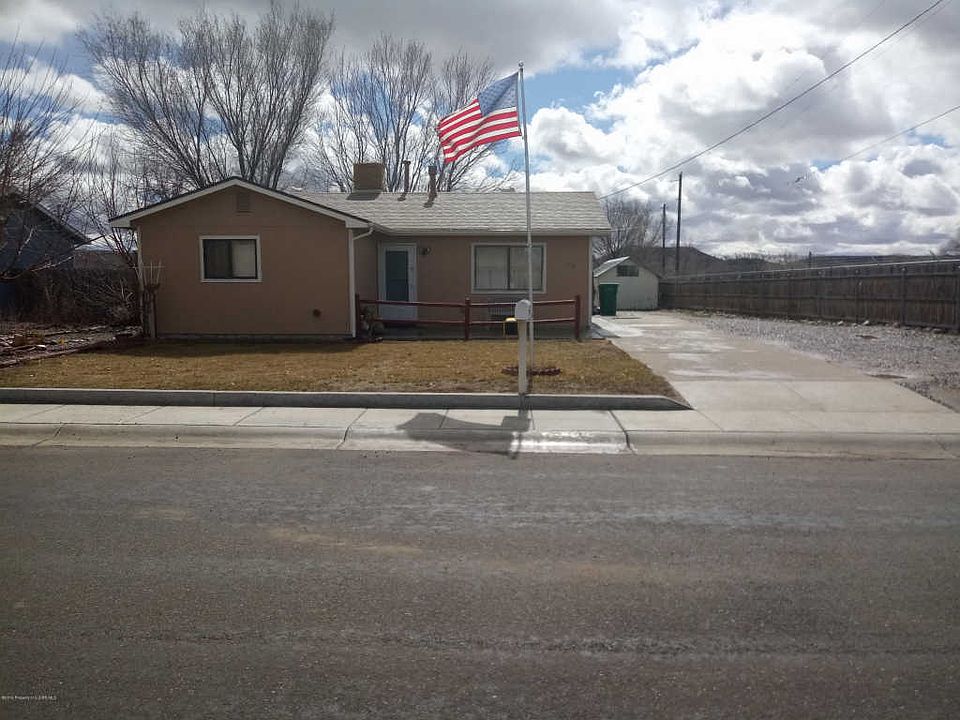 2nd image of 518 Western Cir
