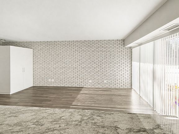 4th image of 318 Walker Ave APT 1