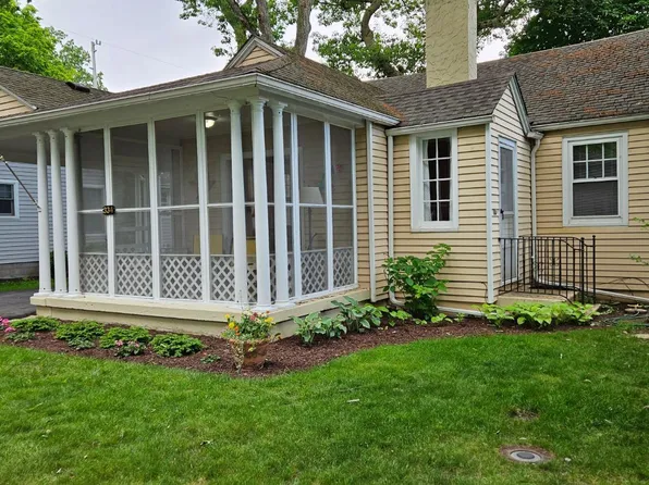 334 Plum Ave, Lakeside Marblehead, OH 43440
