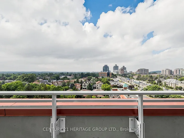 8888 Yonge St #718 — Photo 33