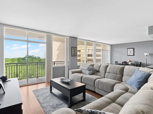 6211 W Northwest Hwy APT 500, Dallas, TX 75225